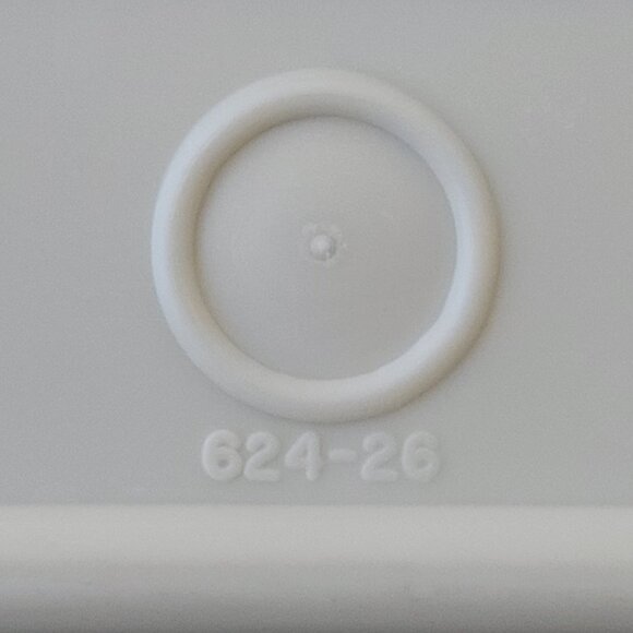 TUPPERWARE VINTAGE 1970s 624-26 ROUND CAKE CARRIER HANDLE CARRYING STRAP WHITE - Picture 5 of 7